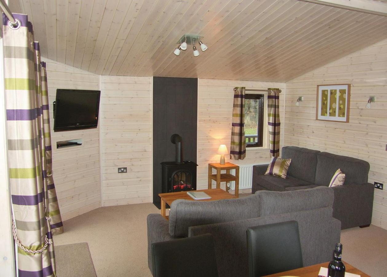 Wighill Manor Lodges แท็ดคาสเตอร์ ภายนอก รูปภาพ