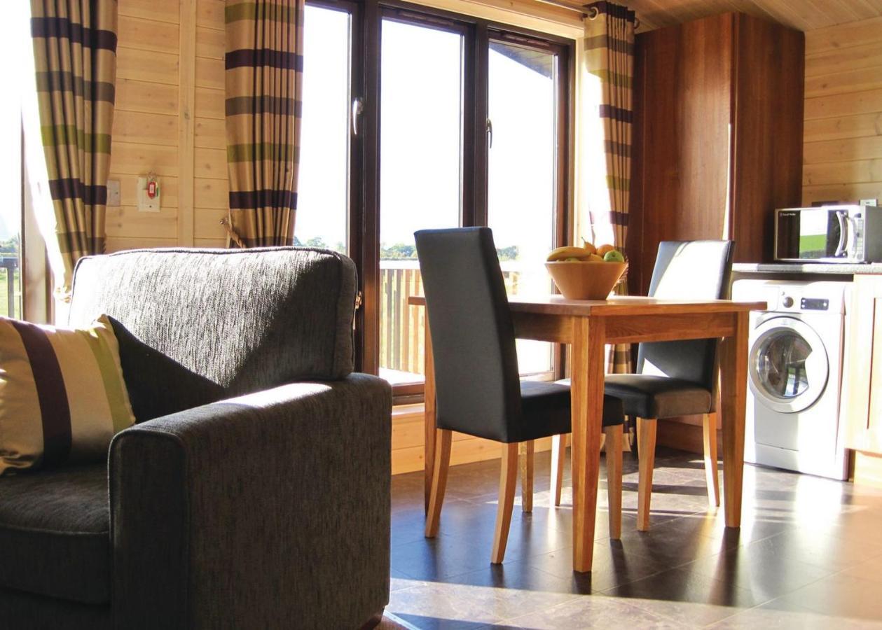 Wighill Manor Lodges แท็ดคาสเตอร์ ภายนอก รูปภาพ