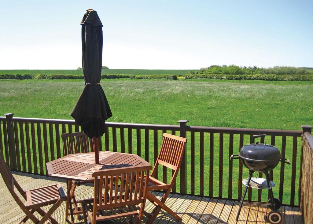 Wighill Manor Lodges แท็ดคาสเตอร์ ภายนอก รูปภาพ